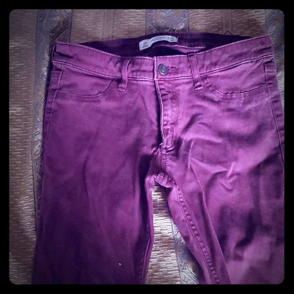 Abercrombie and Fitch maroon pants
